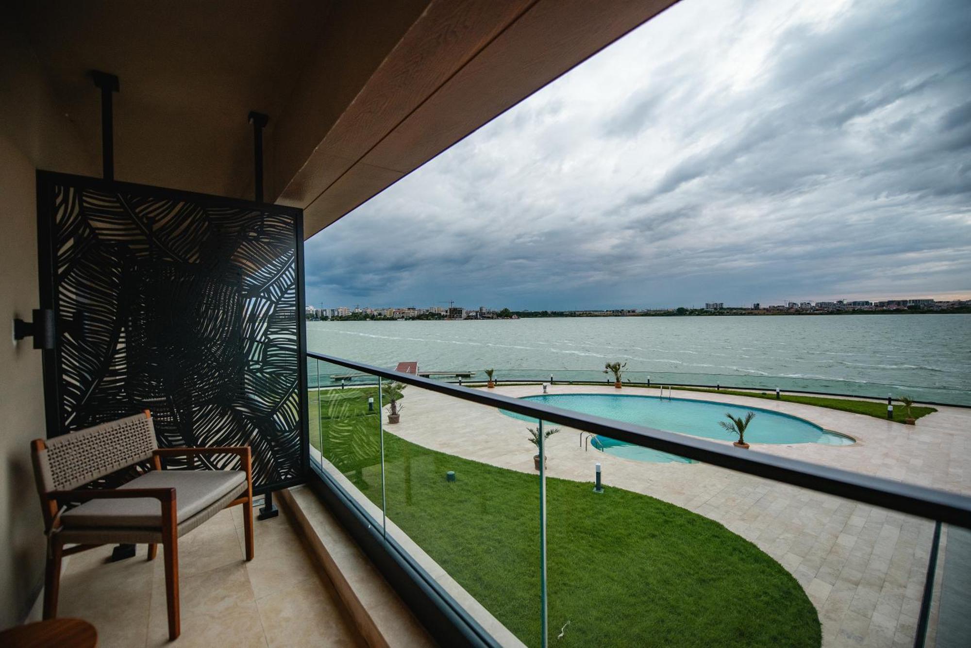 Belinda Hotel Mamaia Adults Only Exteriör bild