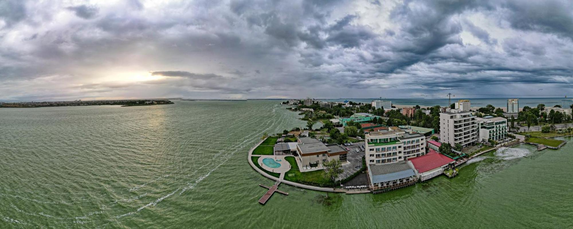 Belinda Hotel Mamaia Adults Only Exteriör bild