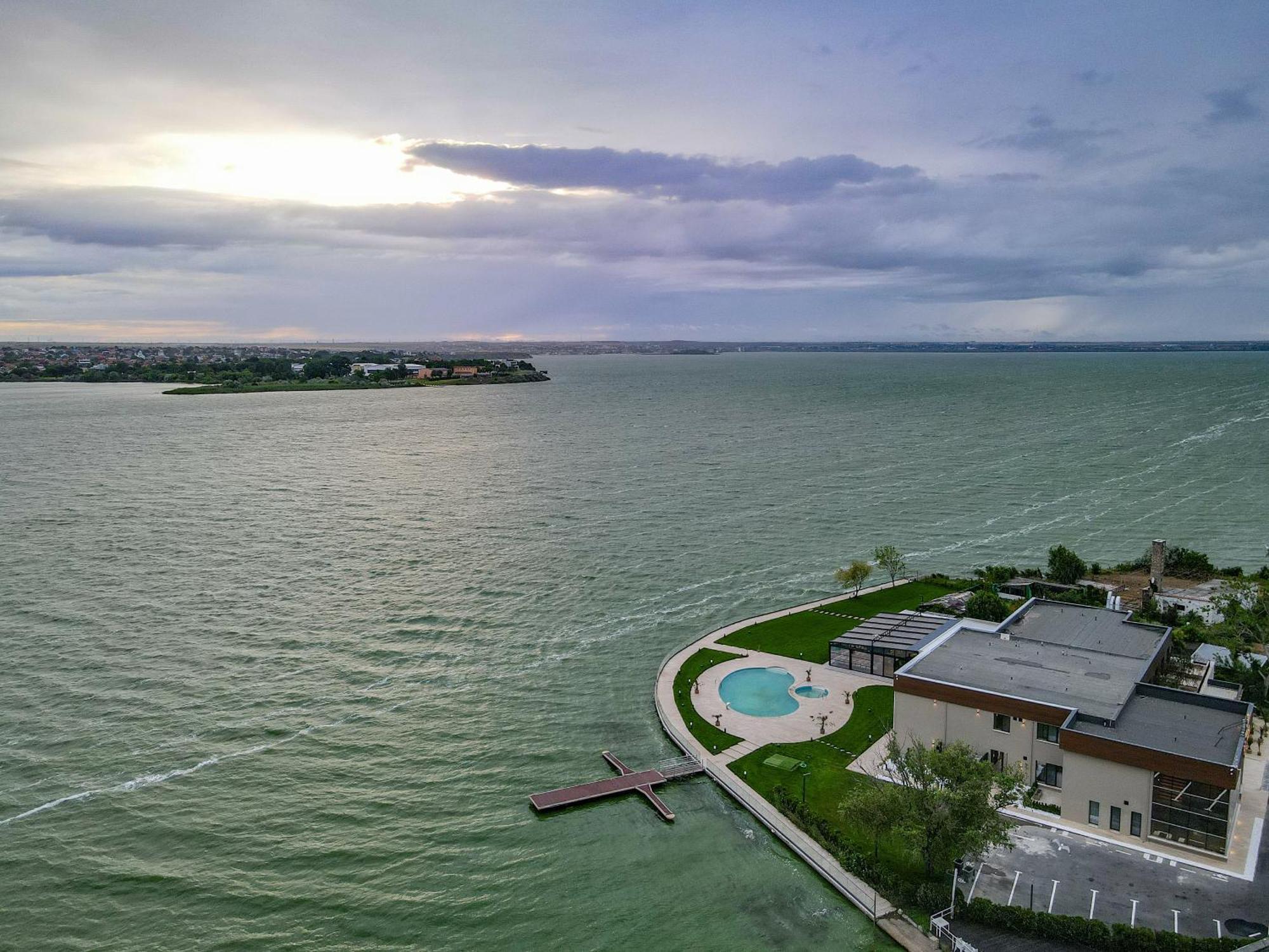Belinda Hotel Mamaia Adults Only Exteriör bild